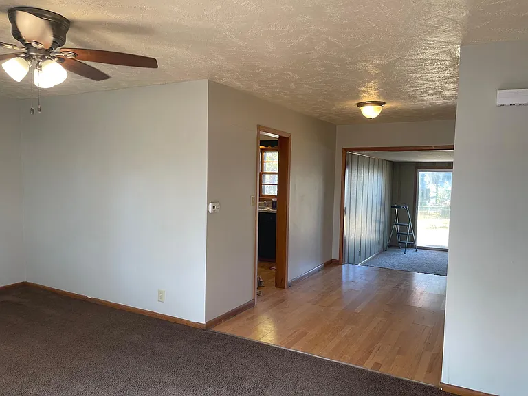 829 E Jewell Ave — Photo 3
