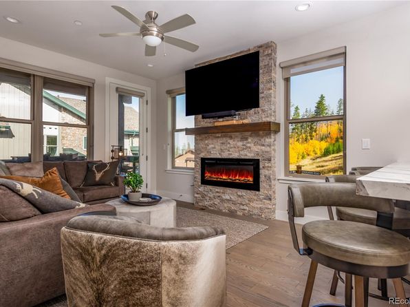 12 Stagecoach Way