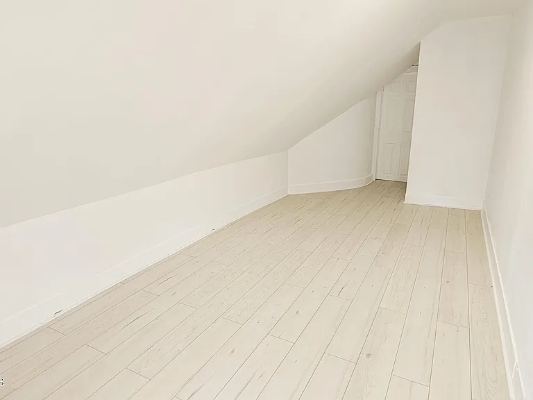 128 S Rebecca Ave — Photo 20