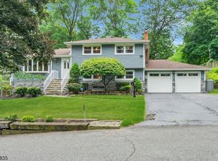 48 Spruce Ter, Wayne, NJ 07470