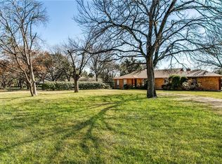 11546 W Ricks Cir, Dallas, TX 75230