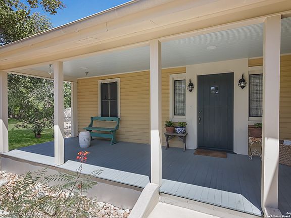 3rd image of 1979 PAPE FARMS LN