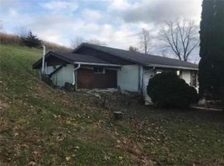 31489 Town Hall Dr, Muscoda, WI 53573