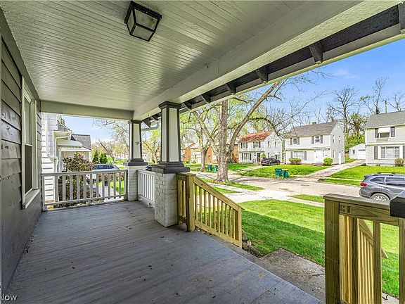 3rd image of 19608 Milan Dr