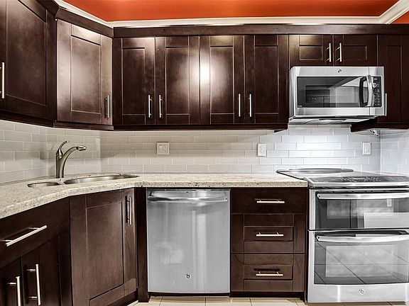 5th image of 1940 NE 2nd Avenue #215J