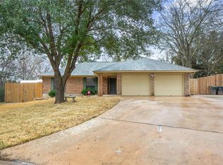 2810 Wilderness Dr S, College Station, TX 77845