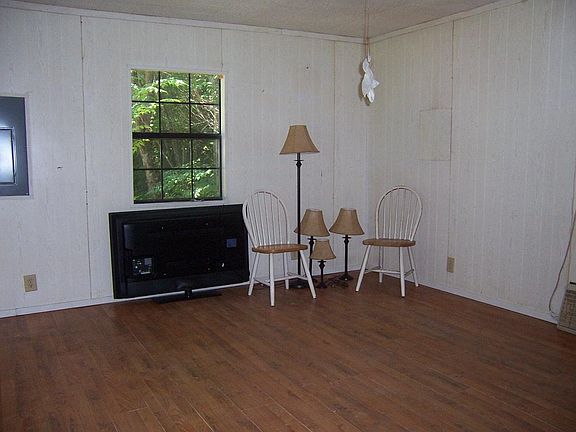 2nd image of 436 County Road 4056