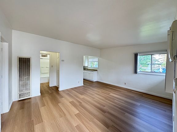 3rd image of 216 Santa Rosa Rd #7a74f8fb1