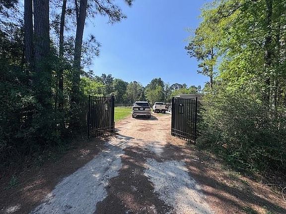 3rd image of 320 County Road 2282