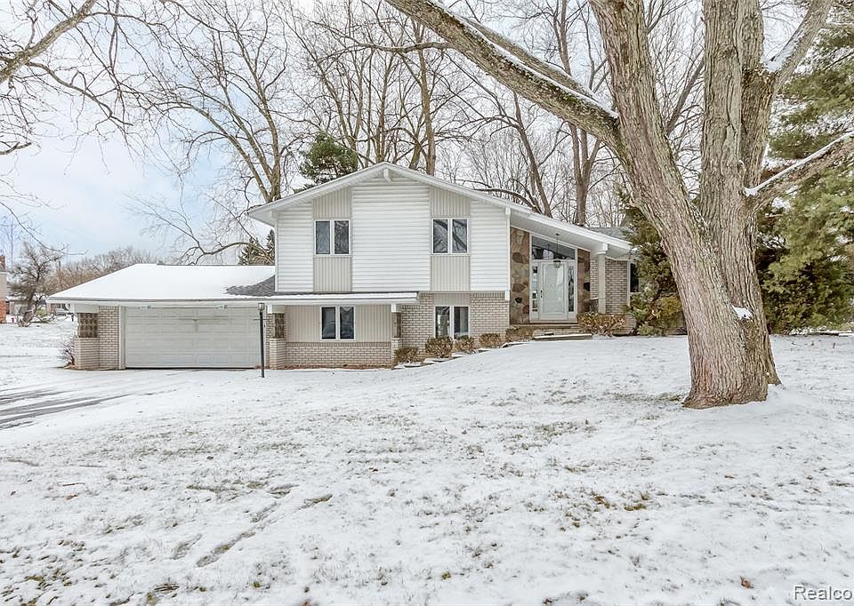1st image of 5356 Pocono Dr