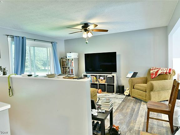 5th image of 2608 Walnut St