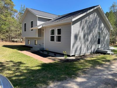 11893 Lillian Lee Dr, Interlochen, MI, 49643