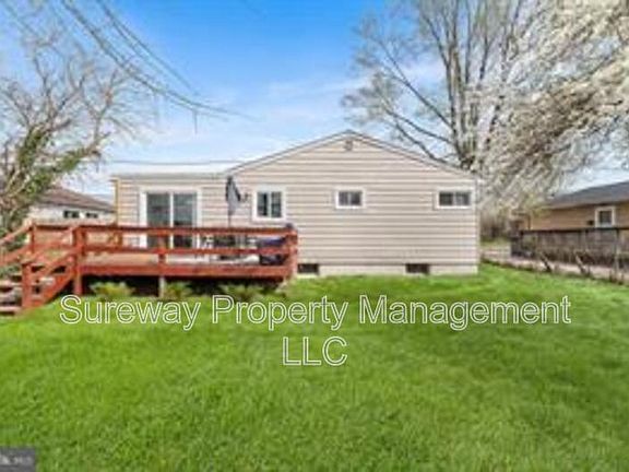 2nd image of 842 Woodlane Rd