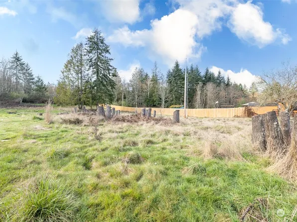 9999 Melody Lane, Port Angeles, WA 98362