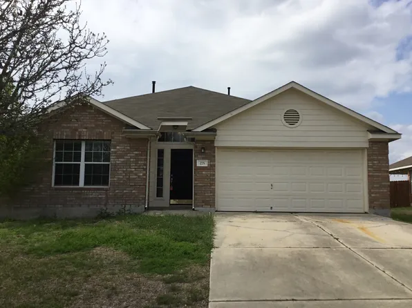 275 Goldenrod St, Kyle, TX 78640