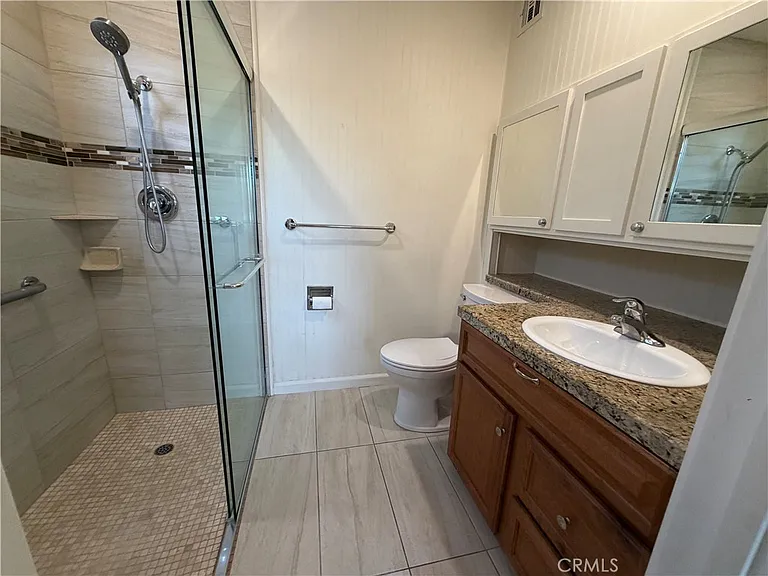 28461 Portsmouth Dr — Photo 7