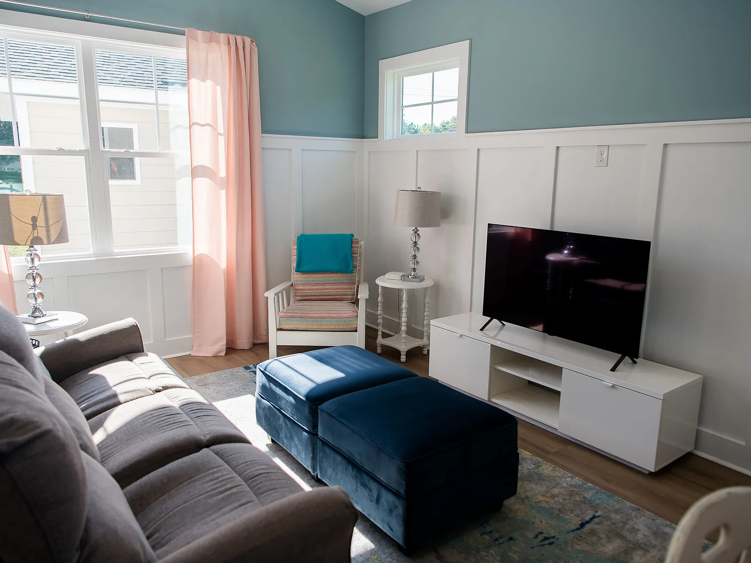 2 bed, 900 sqft, $2,500 — Photo 3
