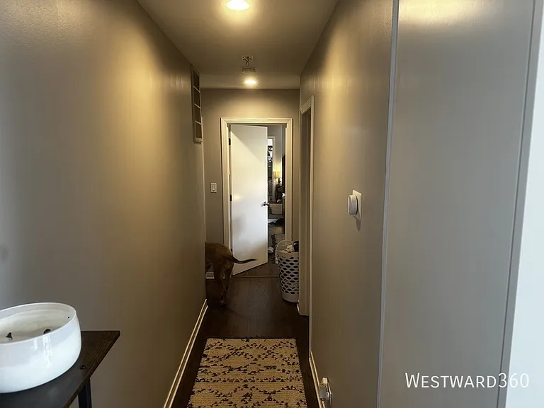1830 N Winchester Ave #315 — Photo 7