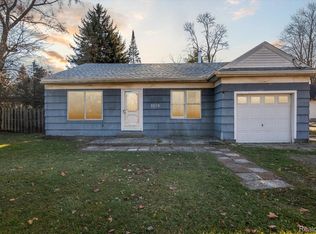 1570 E Hurd Rd, Monroe, MI 48162