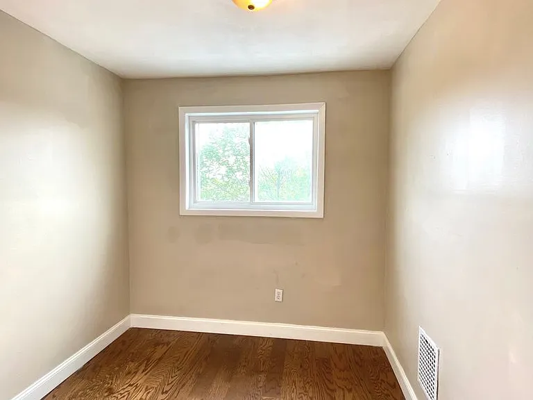 1518 Orangewood Ave — Photo 17