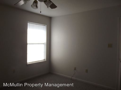 5th image of 803 E Avenue I