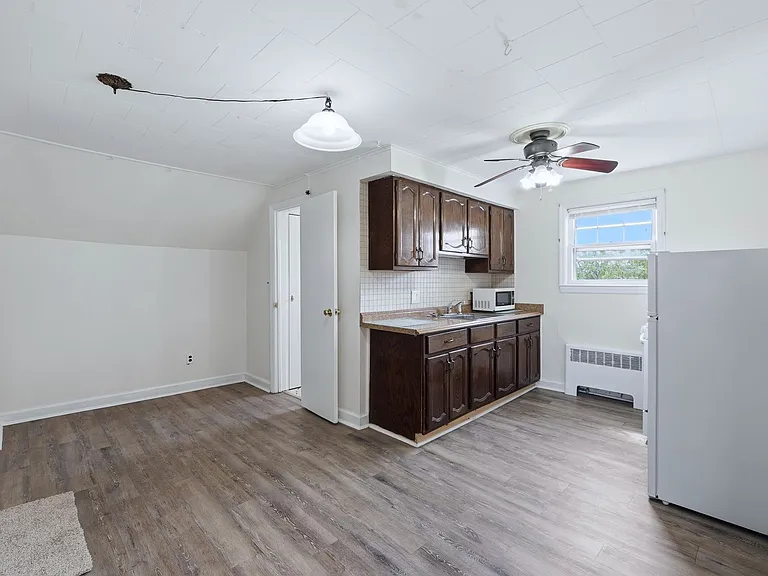 141 West St #2 — Photo 12