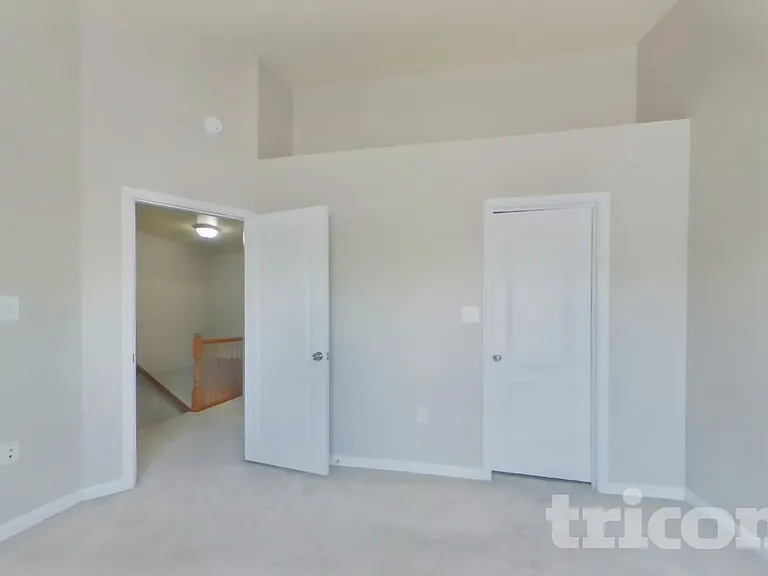 9603 Woodyard Cir — Photo 5