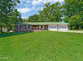 324 Wheeler Ln, Jamestown, TN 38556
