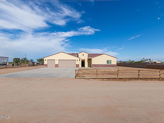 4th image of 11613 S 218TH Avenue
