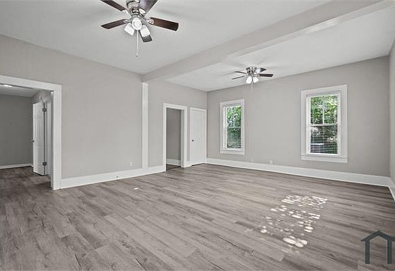 4th image of 2509 7th Ave N