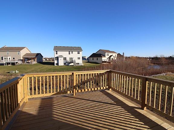 4th image of 3801 Perennial Pkwy