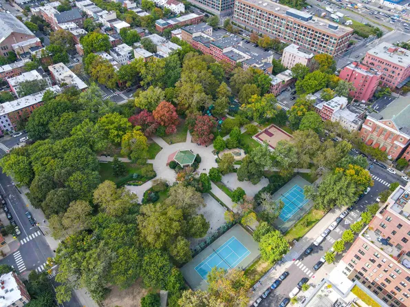 274 6th Street image 28 of 32