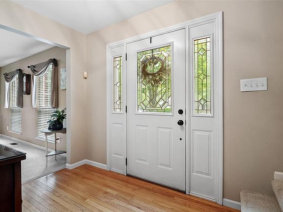 5th image of 7309 Summerfield Manor Ln