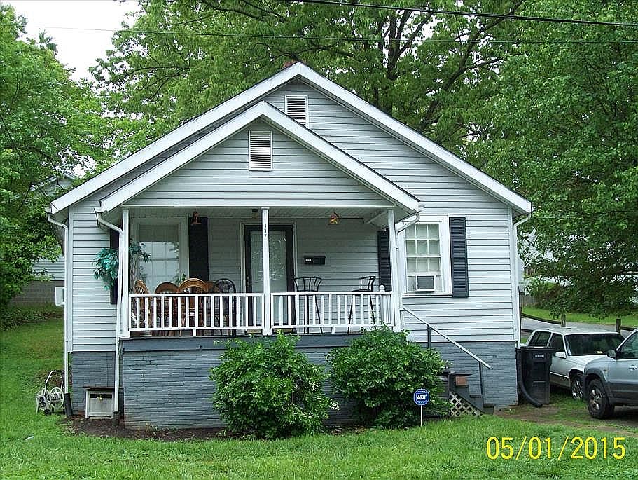 1st image of 137 Hughes St