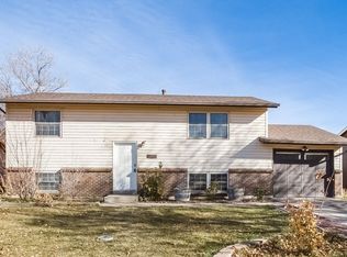 836 Memphis St, Aurora, CO 80011