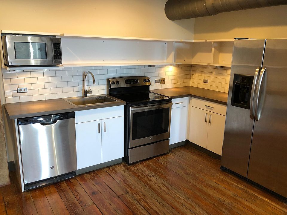 2nd image of 222 N Central St APT 311