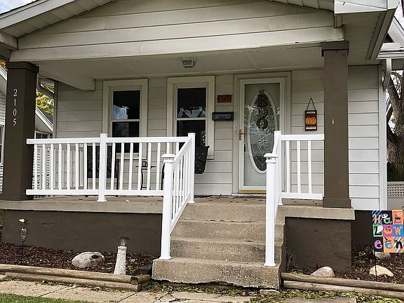3rd image of 2105 Moreland Ave