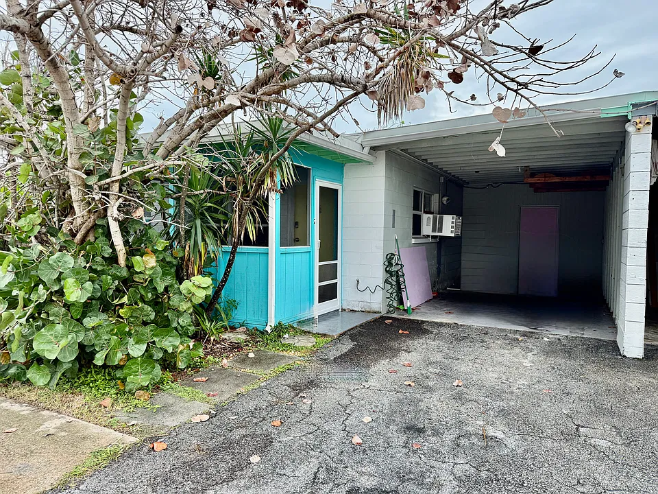 411 S Brevard Ave #2