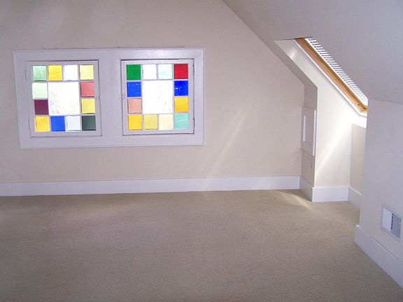 5th image of 563 N Broadway #2