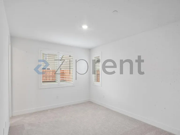 3358 Jubilee Dr — Photo 16