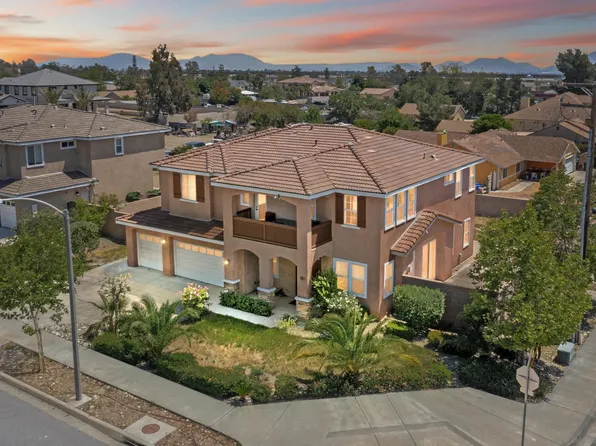 15515 Curtis Ave, Fontana, CA 92336