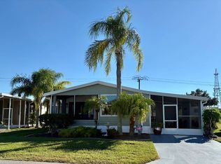 1304 S Indies Cir, Venice, FL 34285