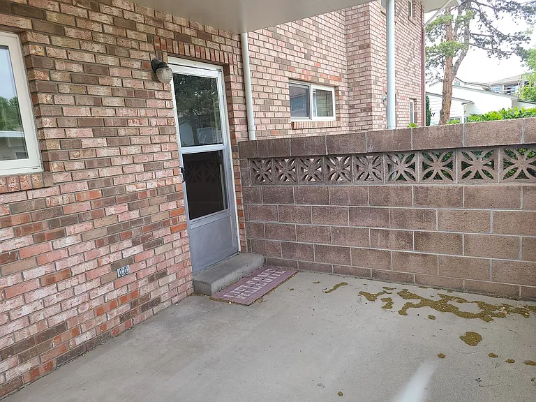 Harvard Way 1100 — Photo 16