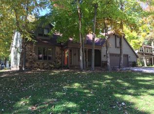 5209 Willowwood Ct, Fort Wayne, IN 46835