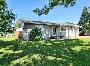 212 Castle Rock St, Quinter, KS 67752