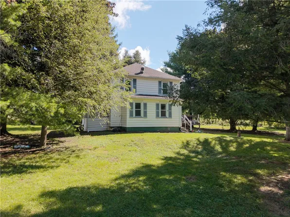 4749 Herendeen Rd, Shortsville, NY 14548
