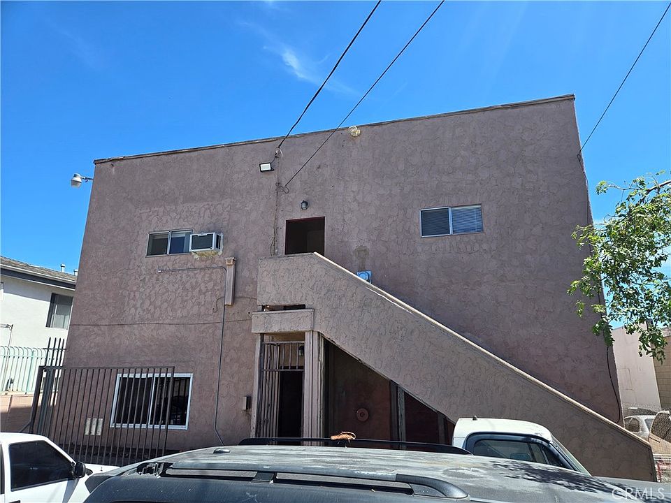 Building Photo 3