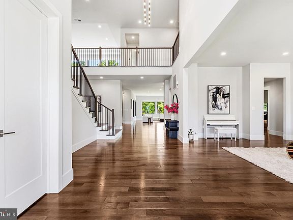5th image of 1350 Tate Modern Ln