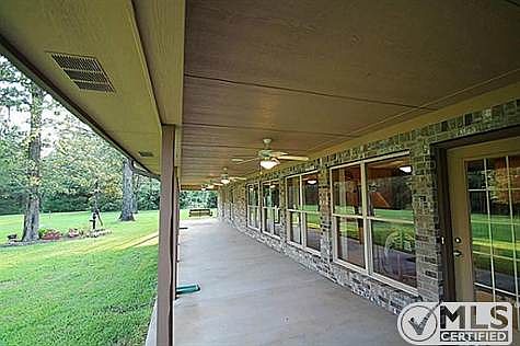 3rd image of 206 Farm Road 3105