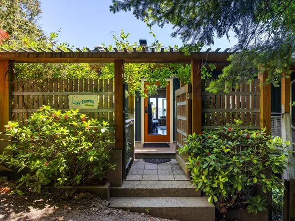 1475 Webb Rd, Sunshine Coast, BC V0N 2H1